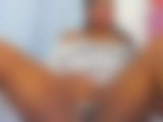 Live cam show with Jannaday - Black Amateur on SinfulBabes