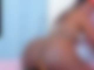 Live cam show with Jannaday - Public on CamwithHer