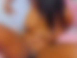 Jannaday MILF webcam performer live streaming