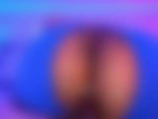 Oxlemon MILF webcam performer live streaming