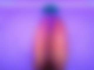 Live cam show with Oxlemon - Spinner on instabang