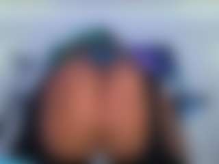 Live cam show with Oxlemon - Brown Eyes on Camsoda