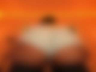 Live cam show with Oxlemon - Bedroom on Camsoda