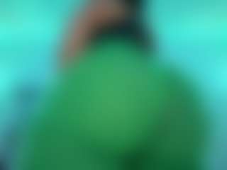 Live cam show with Oxlemon - Sexwebcam on hotwifechat.live