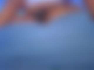 Live cam show with Oxlemon - Kisses on madthumbs