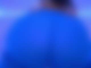 Live cam show with Oxlemon - Plug on Mixed Magazine Live