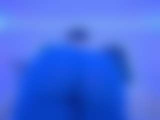 Live cam show with Oxlemon - Landingstrip Curvy on Camsoda