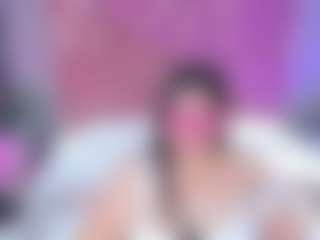 Live cam show with Amanda Cruz - Swallow on chickslive.net