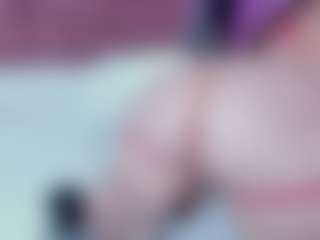 Live cam show with Amanda Cruz - Spanking on EXY