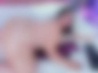 Amanda Cruz's Live Sex Cam Show