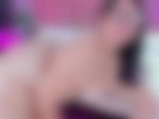 Live cam show with Amanda Cruz - Spank Ebony on Latina Girls