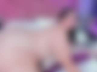 Live cam show with Amanda Cruz - Ebony Blowjob on Hubzter Live