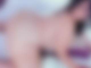 Live cam show with Amanda Cruz - Ebony Blowjob on Camming Site