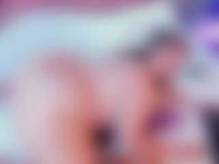 Amanda Cruz's Live Sex Cam Show