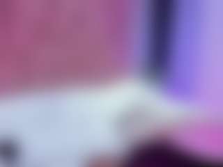 Live cam show with Amanda Cruz - Public Black on Livezox