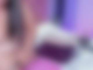 Live cam show with Amanda Cruz - Public Big Tits on Livezox