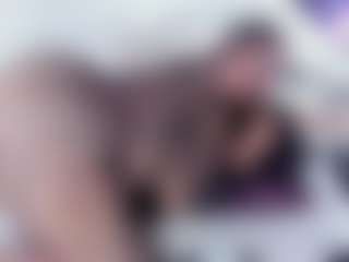 Live cam show with Amanda Cruz - Squirt Toys on Soda Cam