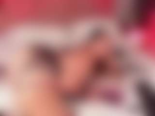 Live cam show with Amanda Cruz - Ebony Petite on Hubzter Live