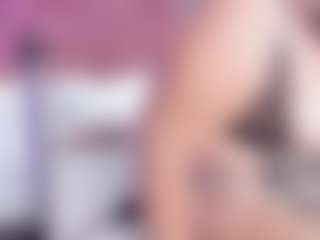 Live cam show with Amanda Cruz - Hairy Pussy on Dare Cams