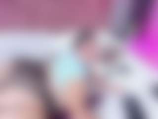 Live cam show with Amanda Cruz - Orgasm on Mixed Magazine Live
