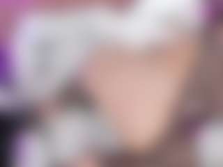 Live cam show with Amanda Cruz - Public Curvy on luckytryst.com