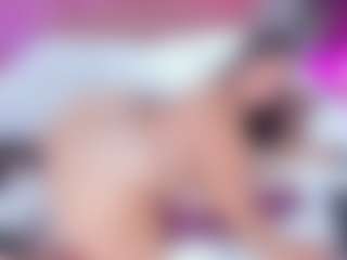 Amanda Cruz's Live Sex Cam Show