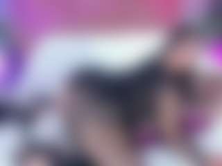Live cam show with Amanda Cruz - Ebony Shaved Pussy on Camsoda
