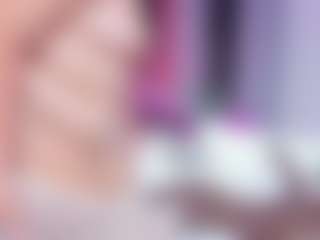 Live cam show with Amanda Cruz - Toys on xblisslive.com