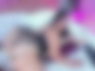 Amanda Cruz's Live Sex Cam Show