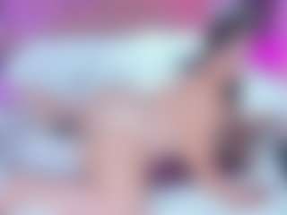 Amanda Cruz's Live Sex Cam Show