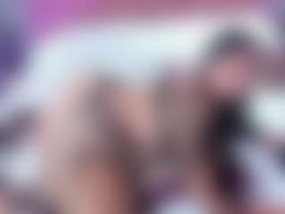 Amanda Cruz's Live Sex Cam Show