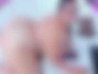 Amanda Cruz's Live Sex Cam Show