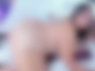 Amanda Cruz's Live Sex Cam Show