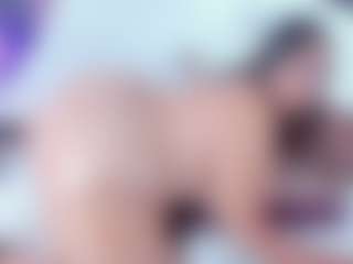 Amanda Cruz's Live Sex Cam Show