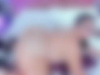 Live cam show with Amanda Cruz - Ebony Big Tits on Camsoda