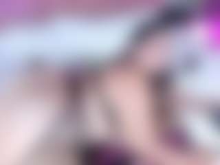 Amanda Cruz's Live Sex Cam Show
