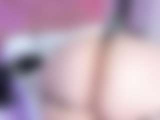 Amanda Cruz's Live Sex Cam Show