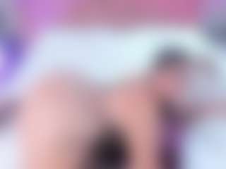 Amanda Cruz's Live Sex Cam Show