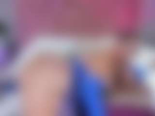 Live cam show with Amanda Cruz - Black BBW on Camsoda | colombia
