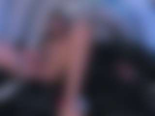 Live cam show with Sharon Michel - Smoking on Camsoda