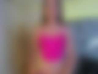 Live cam show with Sharon Michel - Blonde Hair on Camsoda
