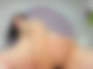 Live cam show with Vickyy Moore - Shaved on Hubzter Live
