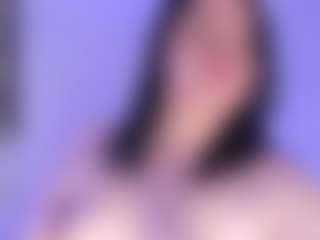 Vickyy Moore's Live Sex Cam Show