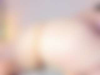 Vickyy Moore's Live Sex Cam Show