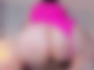 Vickyy Moore's Live Sex Cam Show