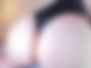 Vickyy Moore's Live Sex Cam Show