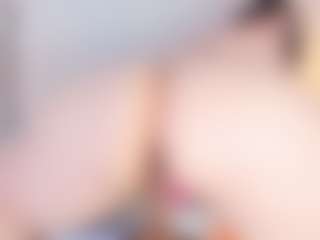 Vickyy Moore's Live Sex Cam Show