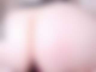 Vickyy Moore's Live Sex Cam Show