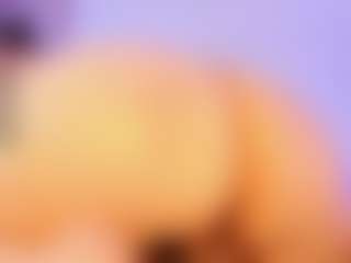 Vickyy Moore's Live Sex Cam Show