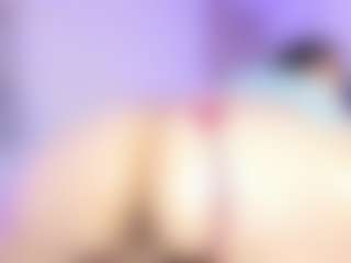 Vickyy Moore's Live Sex Cam Show